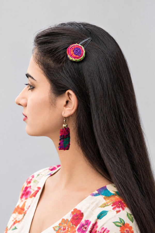 Spiral Hair Pin: Stylish and Practical Hair Accessory for Effortless Elegance.